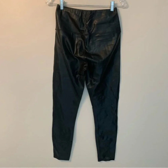 Aritzia Wilfred Free Daria Pant High-waisted UnReal Leather leggings M - Picture 6 of 13